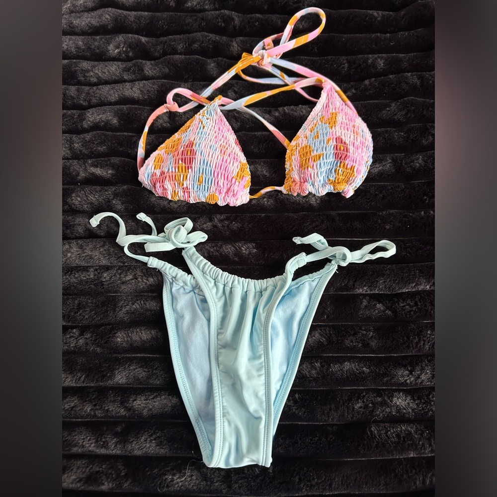 Bathing suit